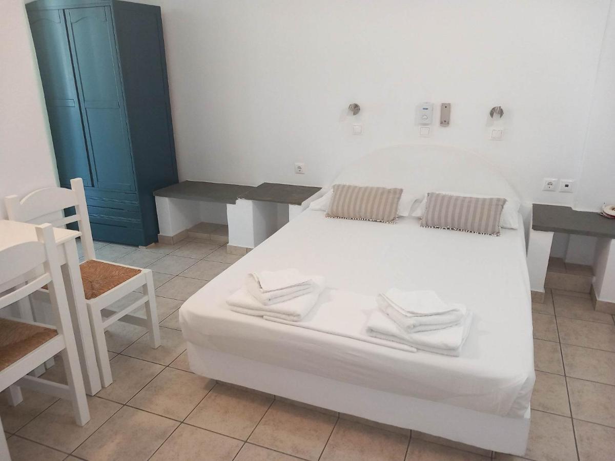 Studios Margarita Platis Gialos  Εξωτερικό φωτογραφία