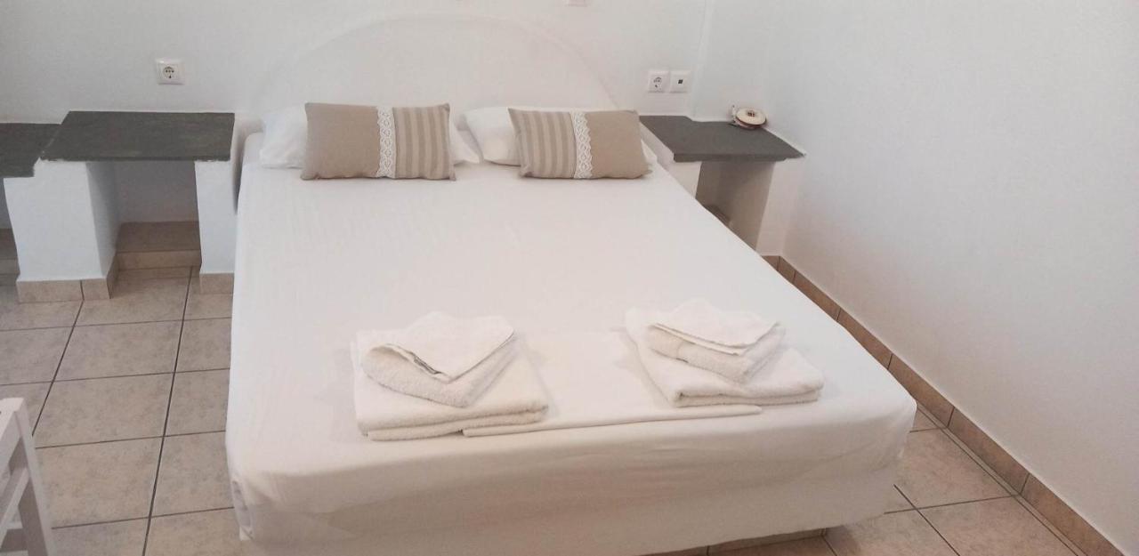 Studios Margarita Platis Gialos  Εξωτερικό φωτογραφία